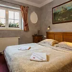 & Hotel