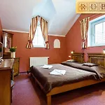 & Hotel