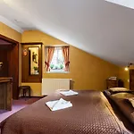 & Hotel Karlštejn