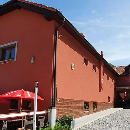 Hotel & Karlštejn